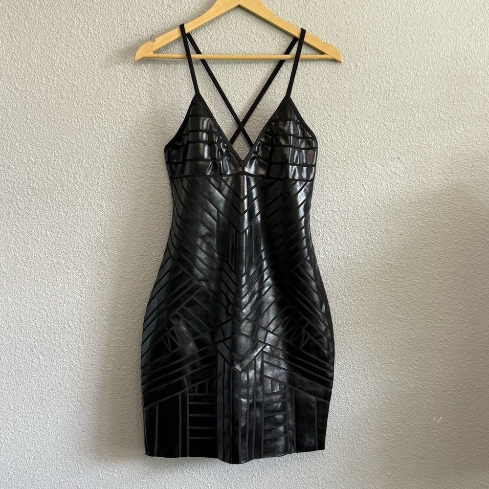 Valiant Paris Bodycon Dress Size Large‎ EUC
